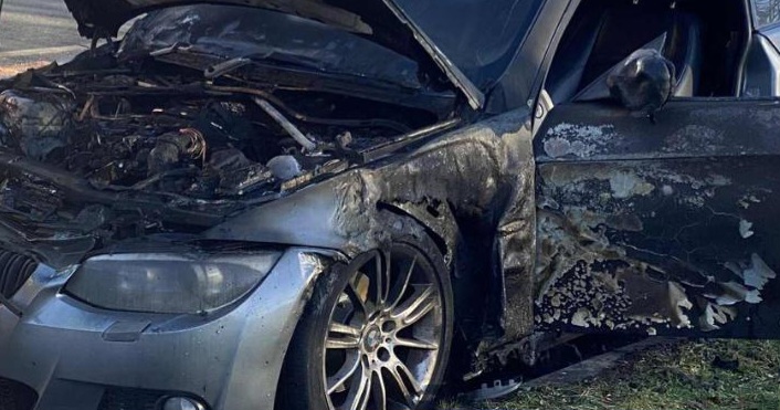 Опожарено БМВ во липковското село Ропалце