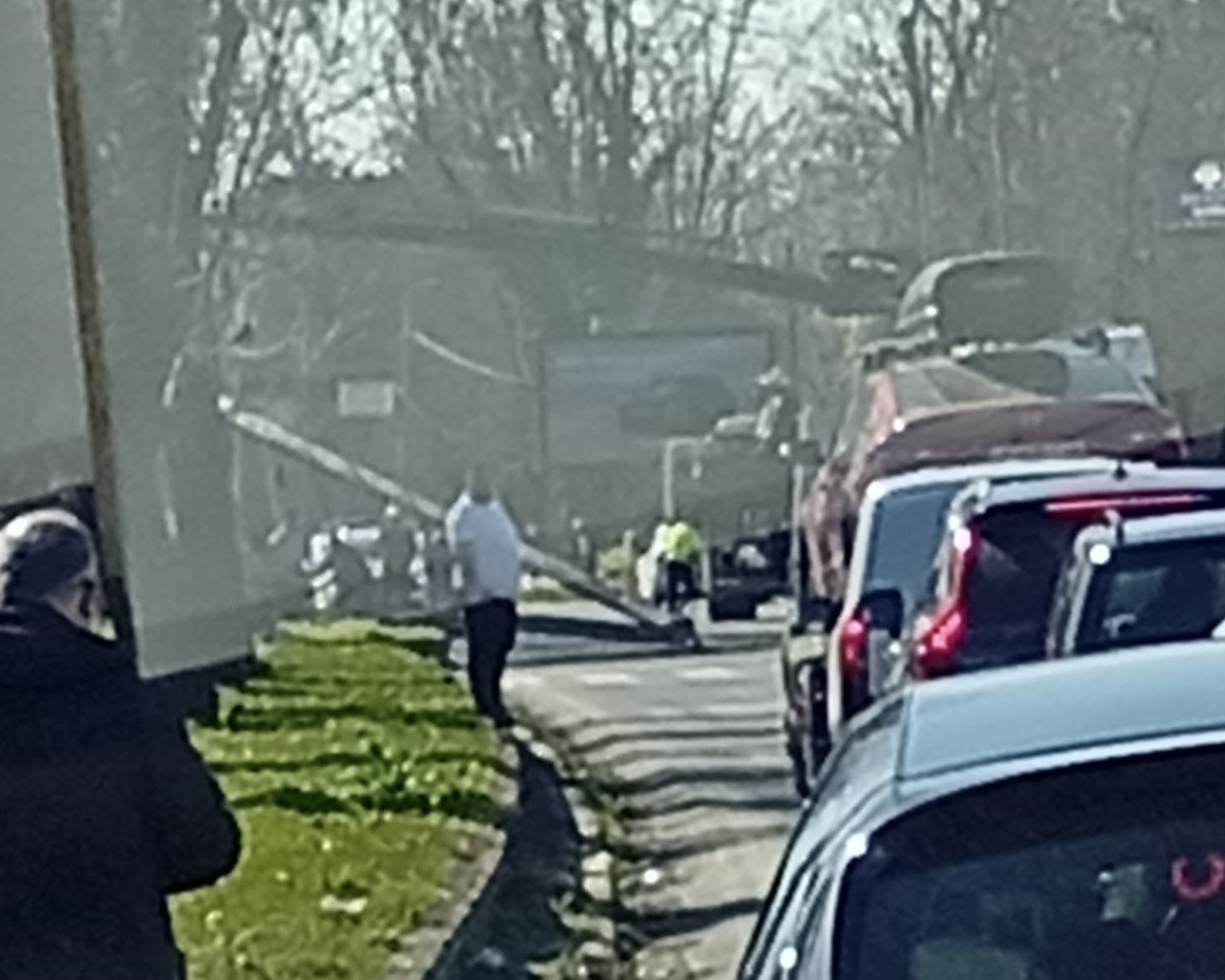 УДРЕН СЕМАФОР ВО АВТОКОМАНДА: Големи колони, возачи чекаат со часови