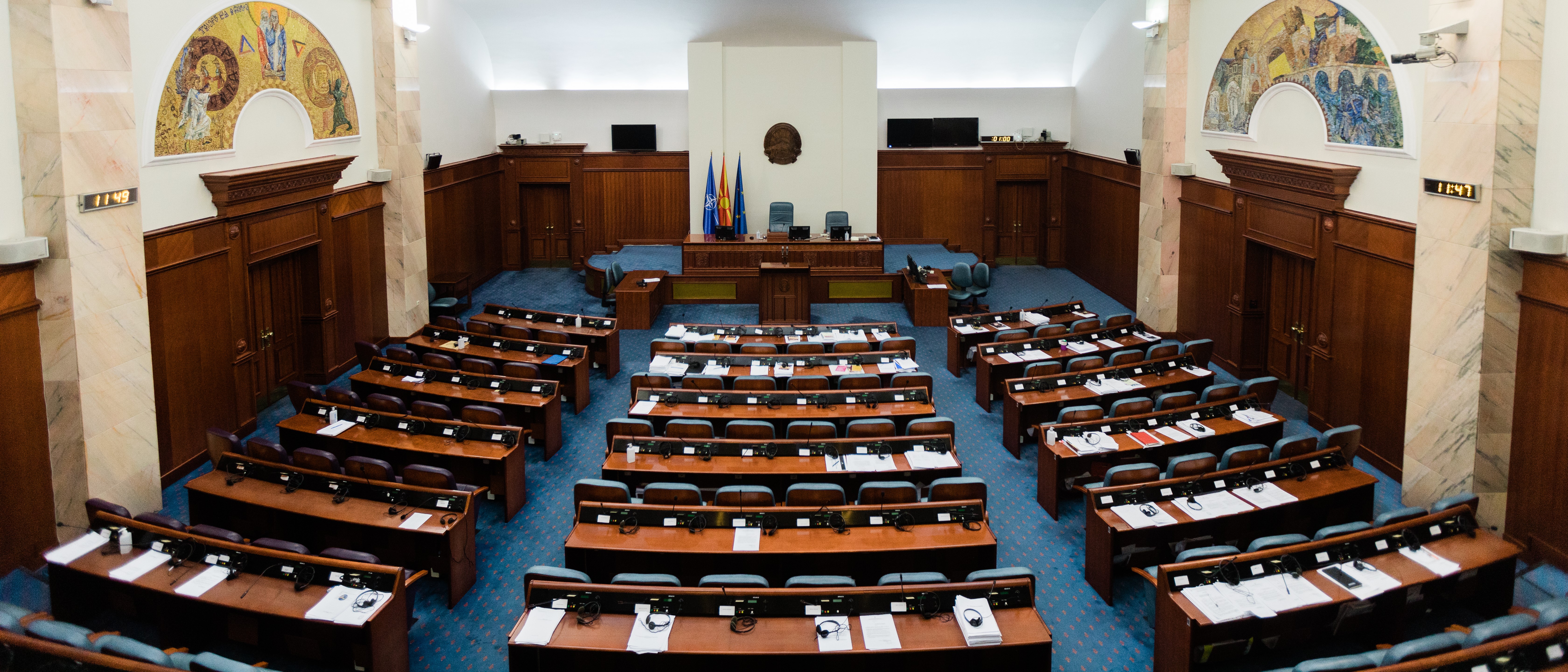 Немаше материјали на албански: Се прекина расправата за семејно насилство