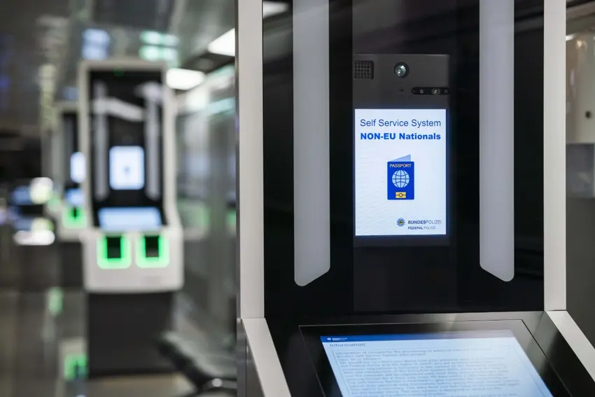 ЕУ го активира системот EES: Дигитална контрола на границите со биометриски податоци