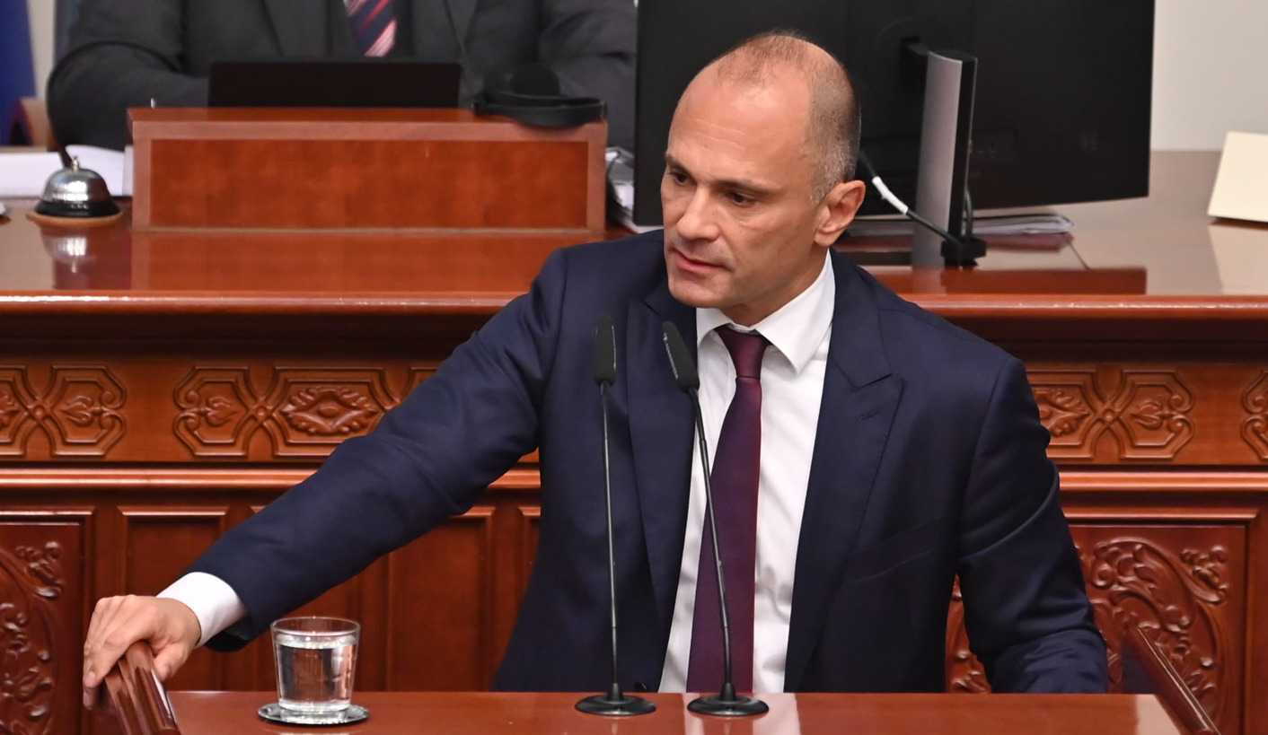 Филипче до Мицкоски: Ги оставивте работниците без поголеми плати