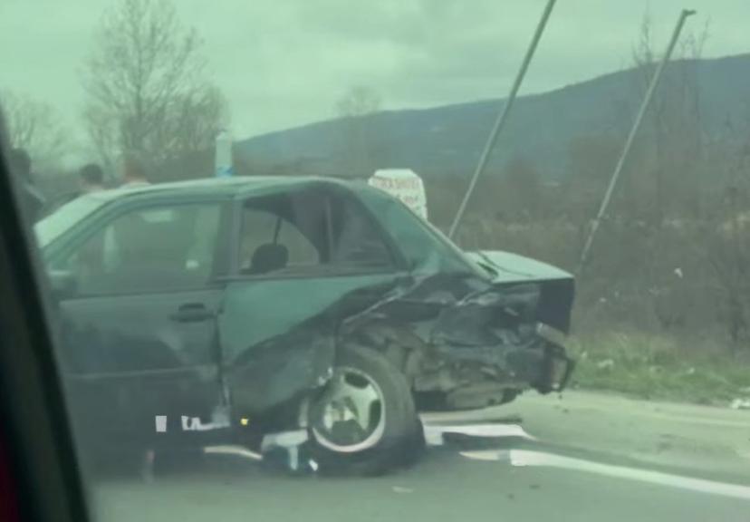 ВИДЕО: Несреќа на автопатот Тетово – Гостиварr