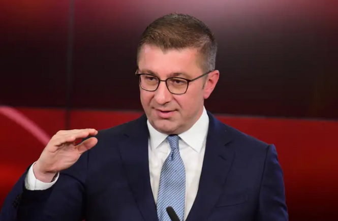 Мицкоски: Нема отворање на Уставот, не се исполнети политичките услови