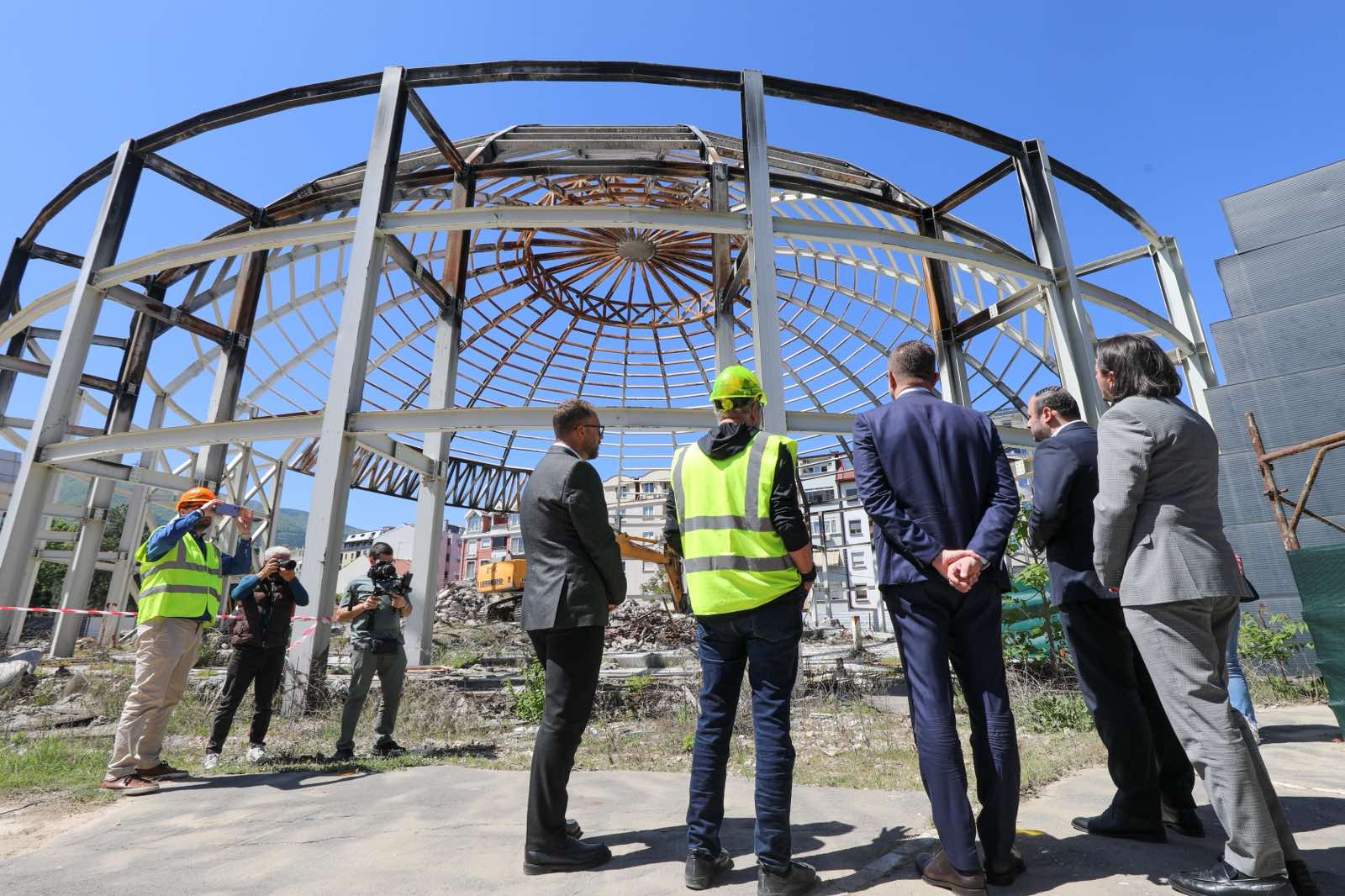 Мицкоски: Интензивно се работи на реконструкција на Универзалната сала