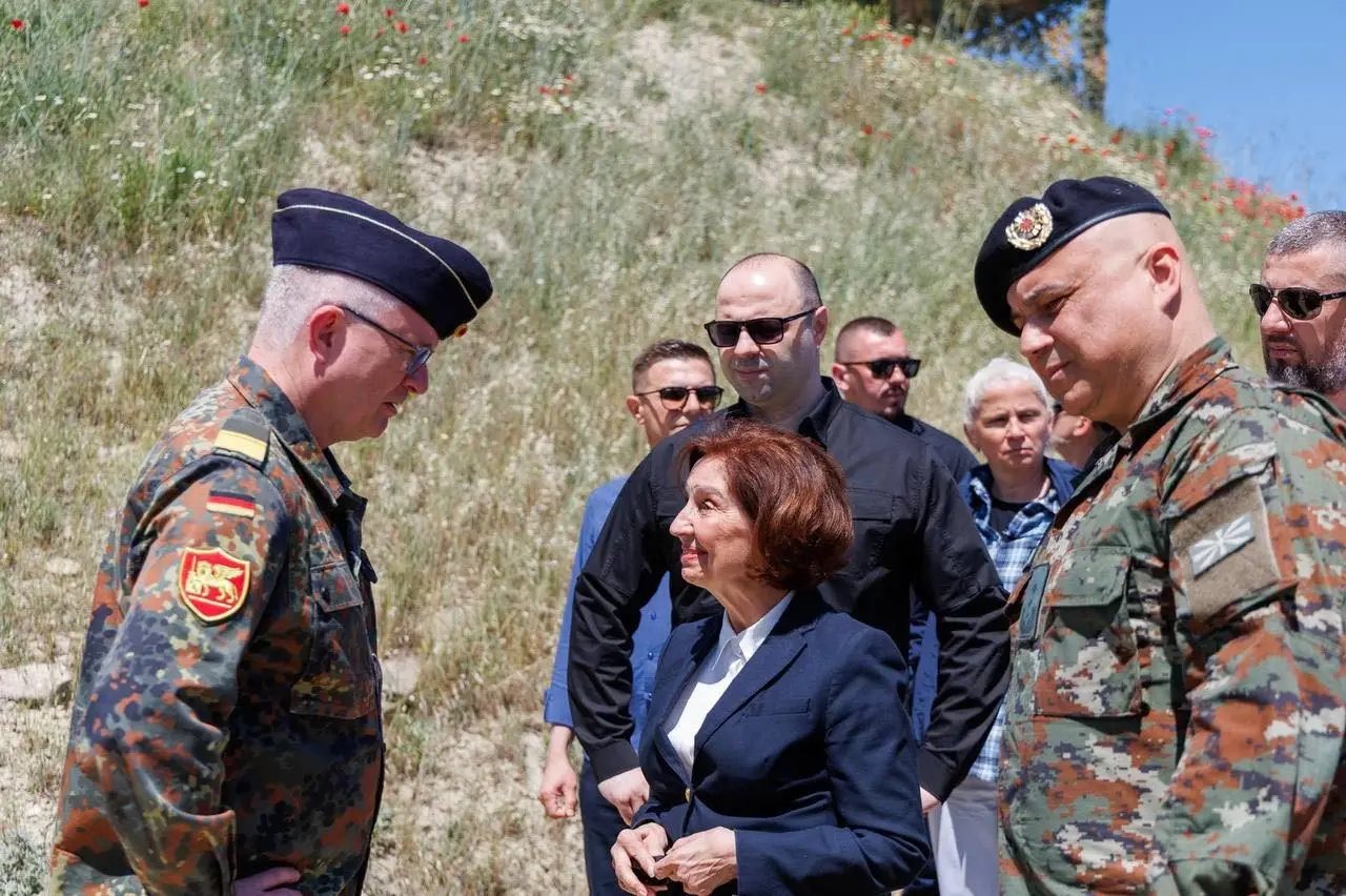 Сиљановска-Давкова: ЕУ да учи од НАТО при оценувањето